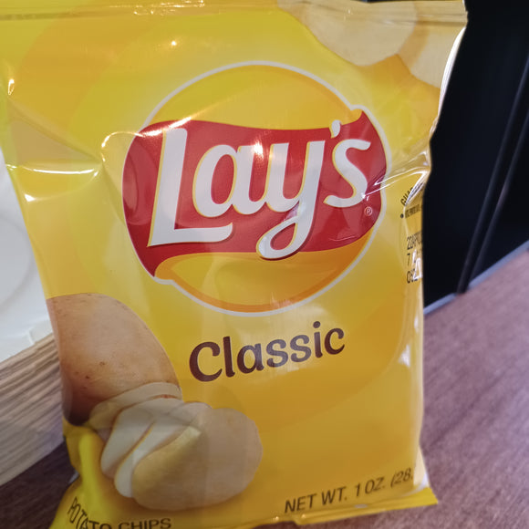 Lay's Classic Potato Chips 1 oz. Take-out